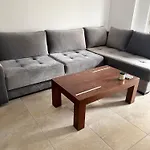 Qerret Sands Apartment Golem (Tirana)