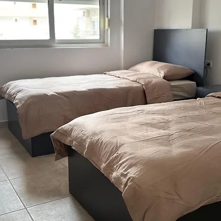 Qerret Sands Apartmán Golem (Tirana)