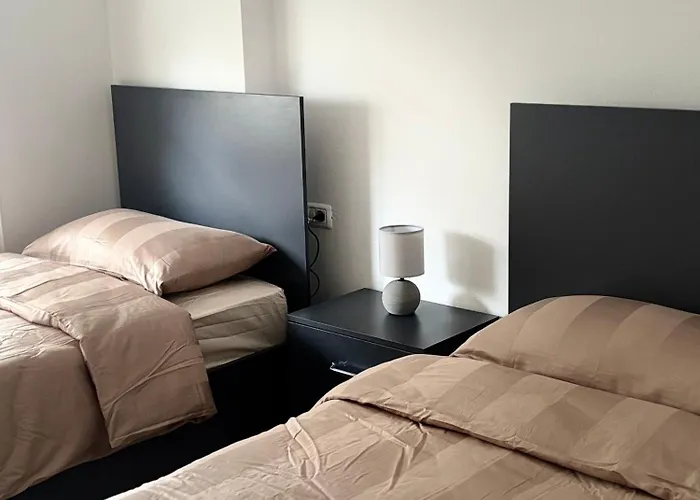 Qerret Sands Apartment *