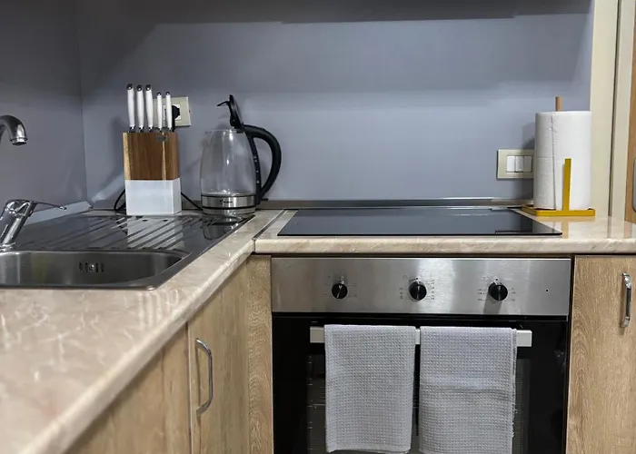 Qerret Sands Apartment